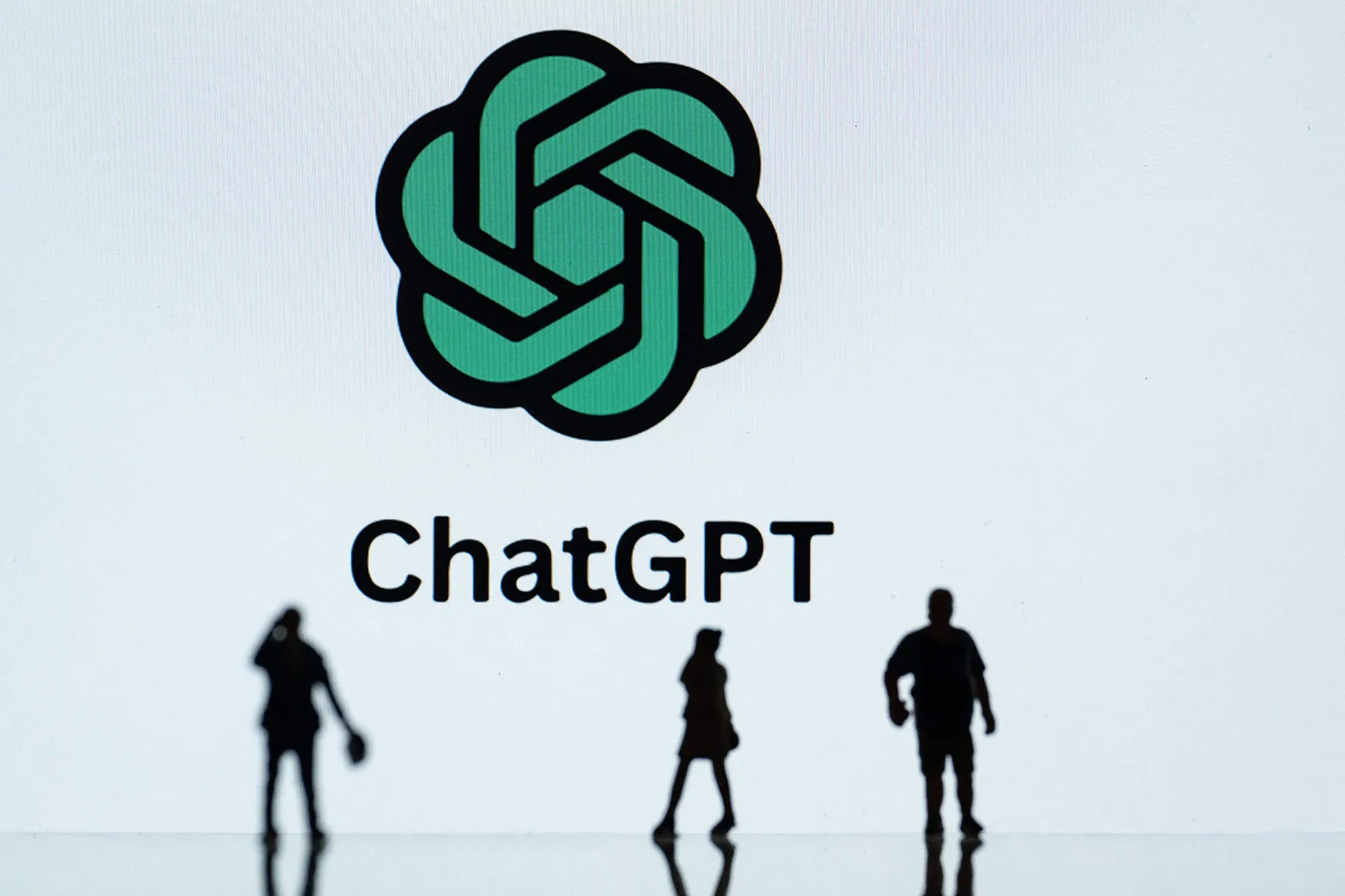 ChatGPT’s Explosive Growth: 400M Weekly Users in Just Six Months