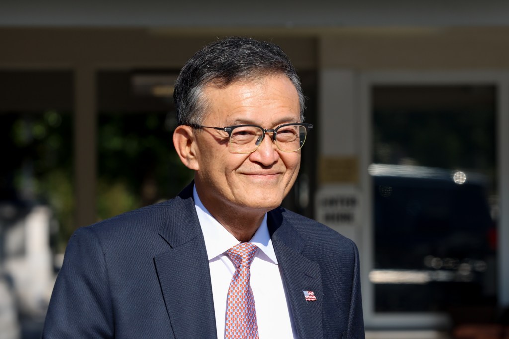 Intel’s Financial Turnaround Highlights Foundry Business as Key Focus