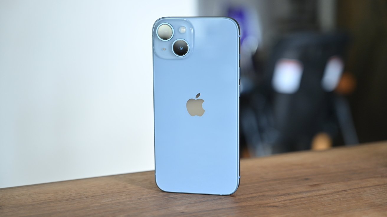 Trump Mobile’s Overpriced Used iPhone 14: A Cautionary Tale
