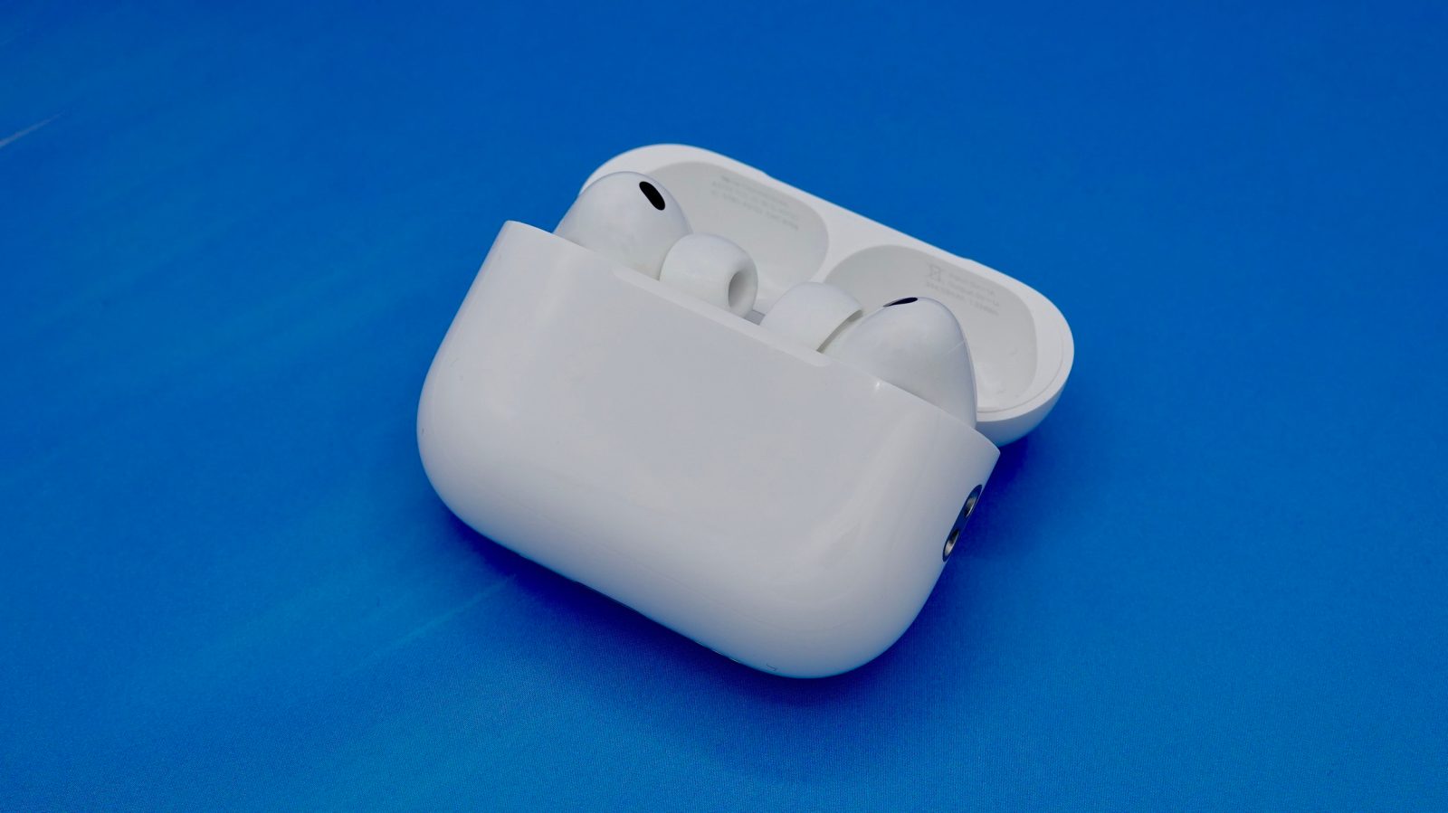 AirPods Pro 3: A Month-Long Journey of Triumphs and Tribulations
