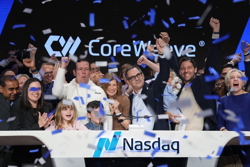 CoreWeave Cancels $9B Core Scientific Deal, Acquires AI Tool Startup Marimo Amid Market Shifts