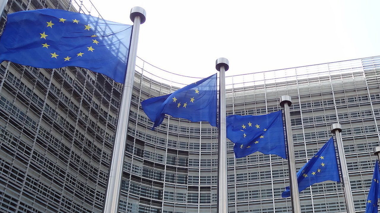 Dutch Court Greenlights Major Damages Lawsuit Against Apple Over App Store Fees