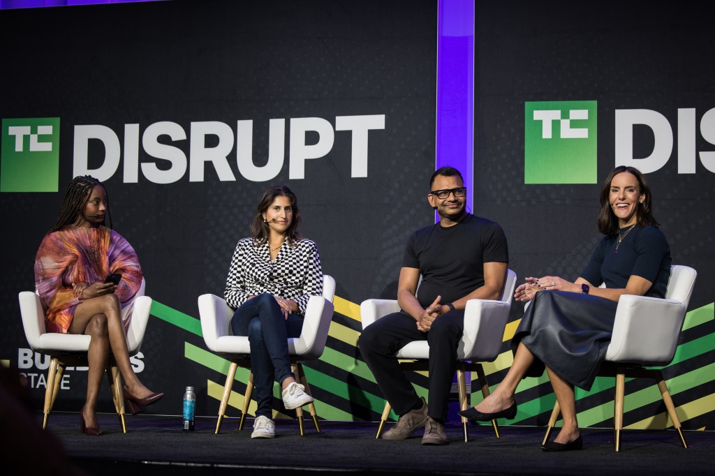 Top VCs Share Tips on Crafting a Standout Startup Pitch: Clarity, Authenticity, and Strategic Insight