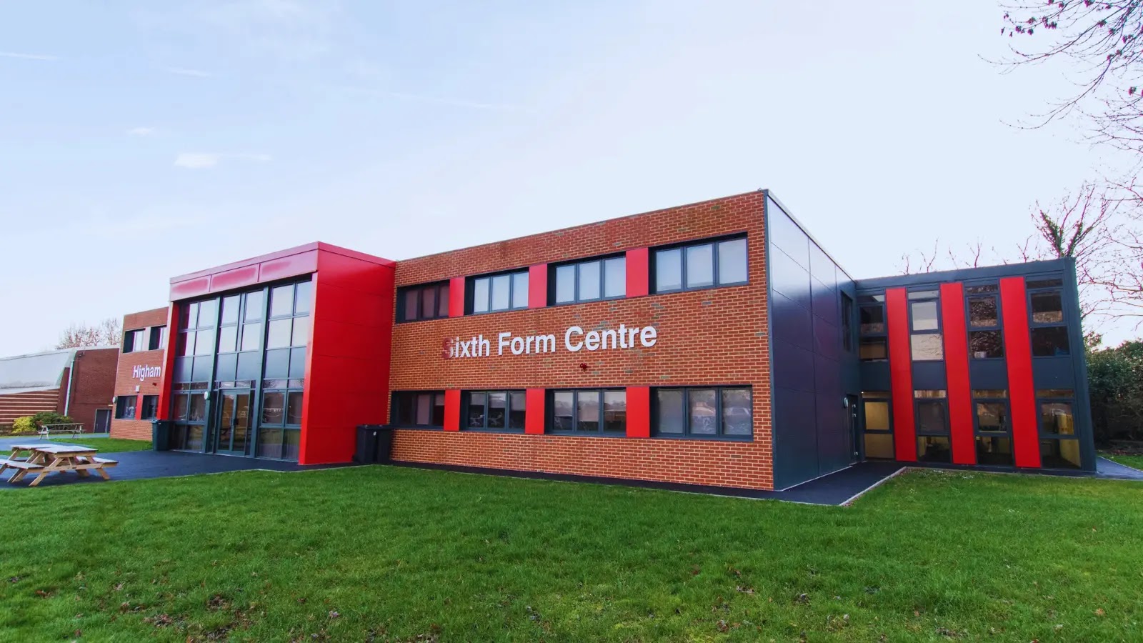 Cyberattack Closes Higham Lane School in Warwickshire; IT Systems Disabled and Forensic Teams Deployed