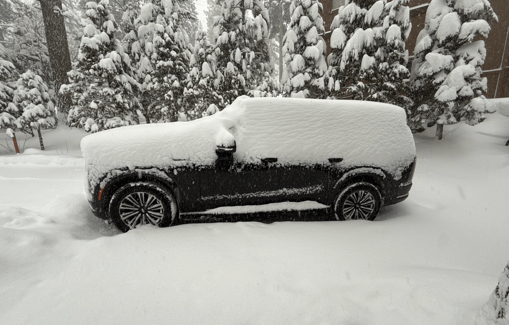 Cadillac Escalade IQL: A Luxurious 9,000-Pound Electric Powerhouse Impresses in Snowy Tahoe Test