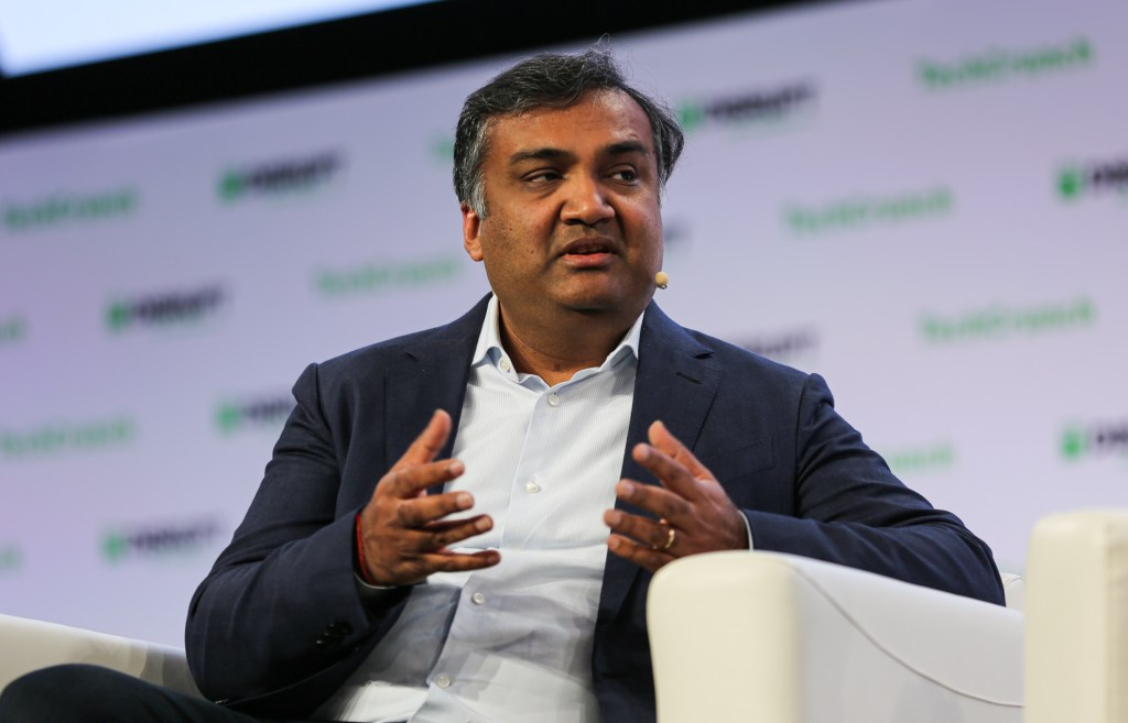 YouTube CEO Neal Mohan Confident in Platform’s Leader Status Despite Streaming Rivalry