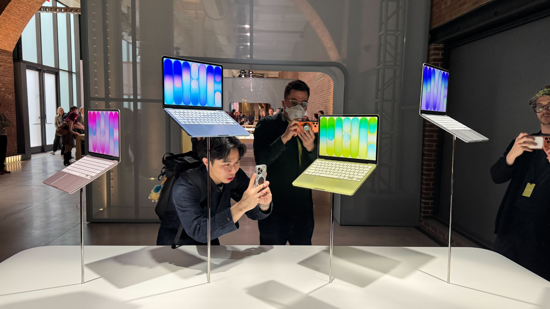 “Apple Targets Budget Market with $599 MacBook Neo Featuring A18 Pro Chip”