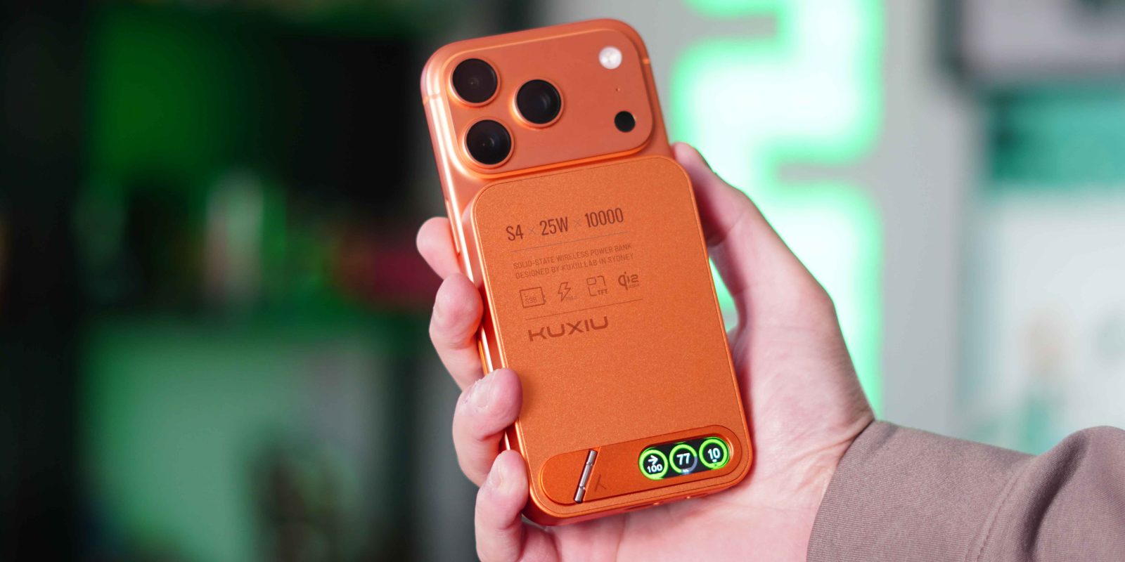 Kuxiu Unveils S4 MagSafe Battery: Slim Design, Smart TFT Display, and Rapid Charging