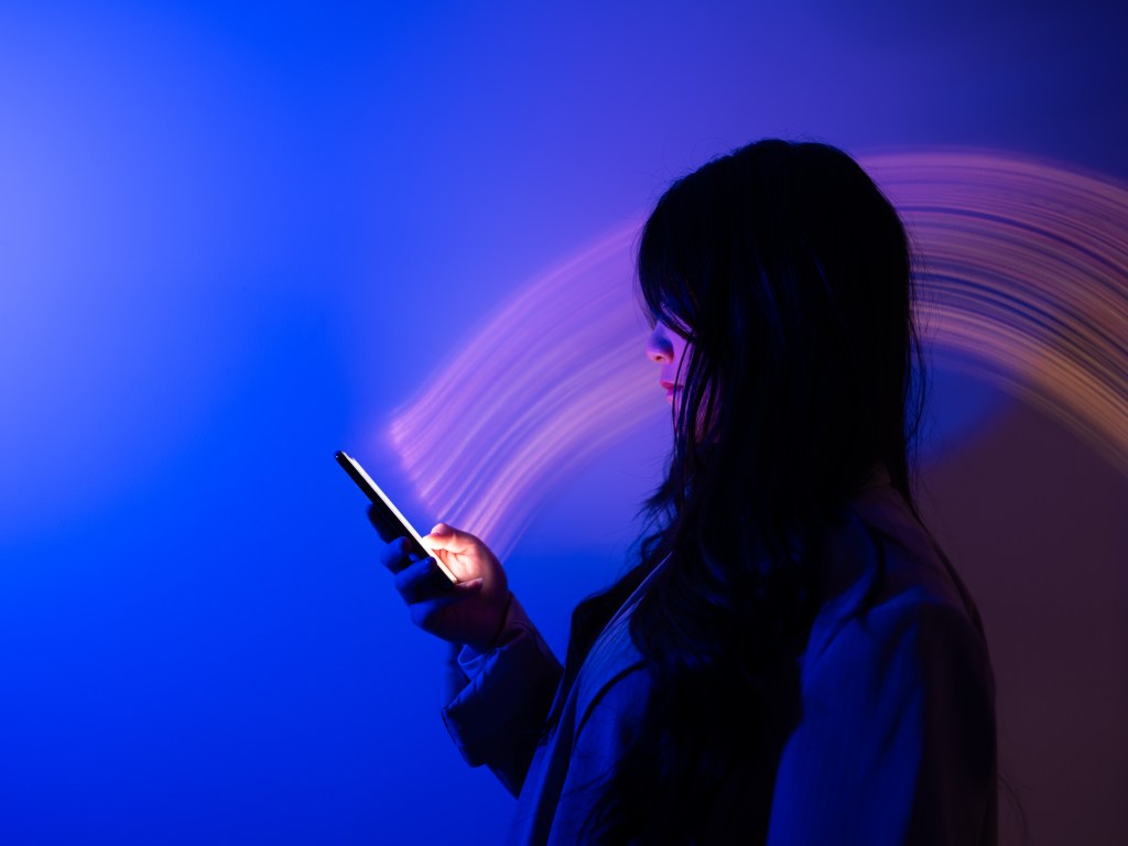 Apps to Combat Doomscrolling: Engage Creatively and Productively