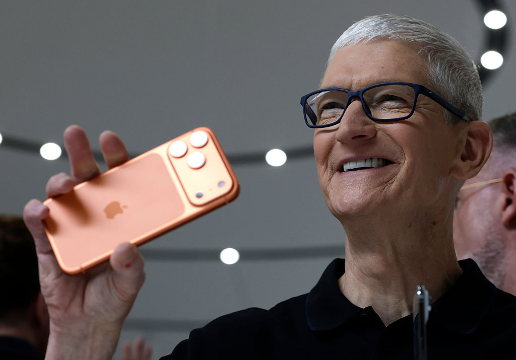 Tim Cook to Retire in 2026, Leaving Apple a $4 Trillion Tech Titan Under New CEO John Ternus