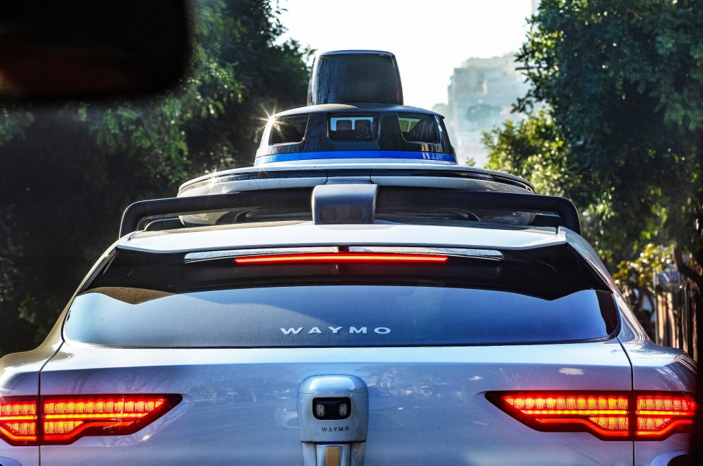 Robotaxi Firms’ Silence on Remote Assistance Raises Safety, Transparency Concerns