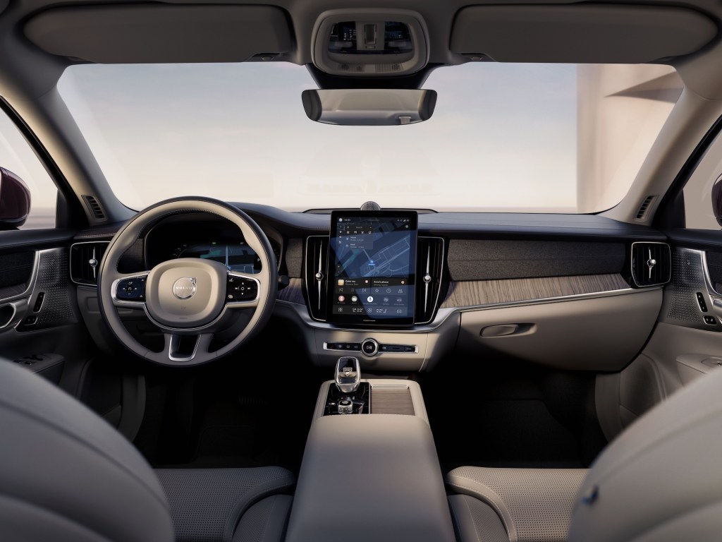 Volvo Gains U.S. Approval to Sell Connected Cars Using Chinese Technology Amid Regulatory Challenges