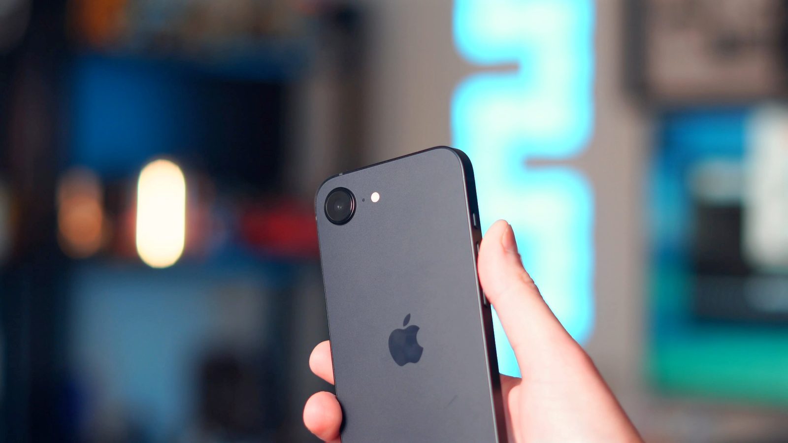 Apple’s Potential iPhone Neo Could Challenge Android with $399 Price Point