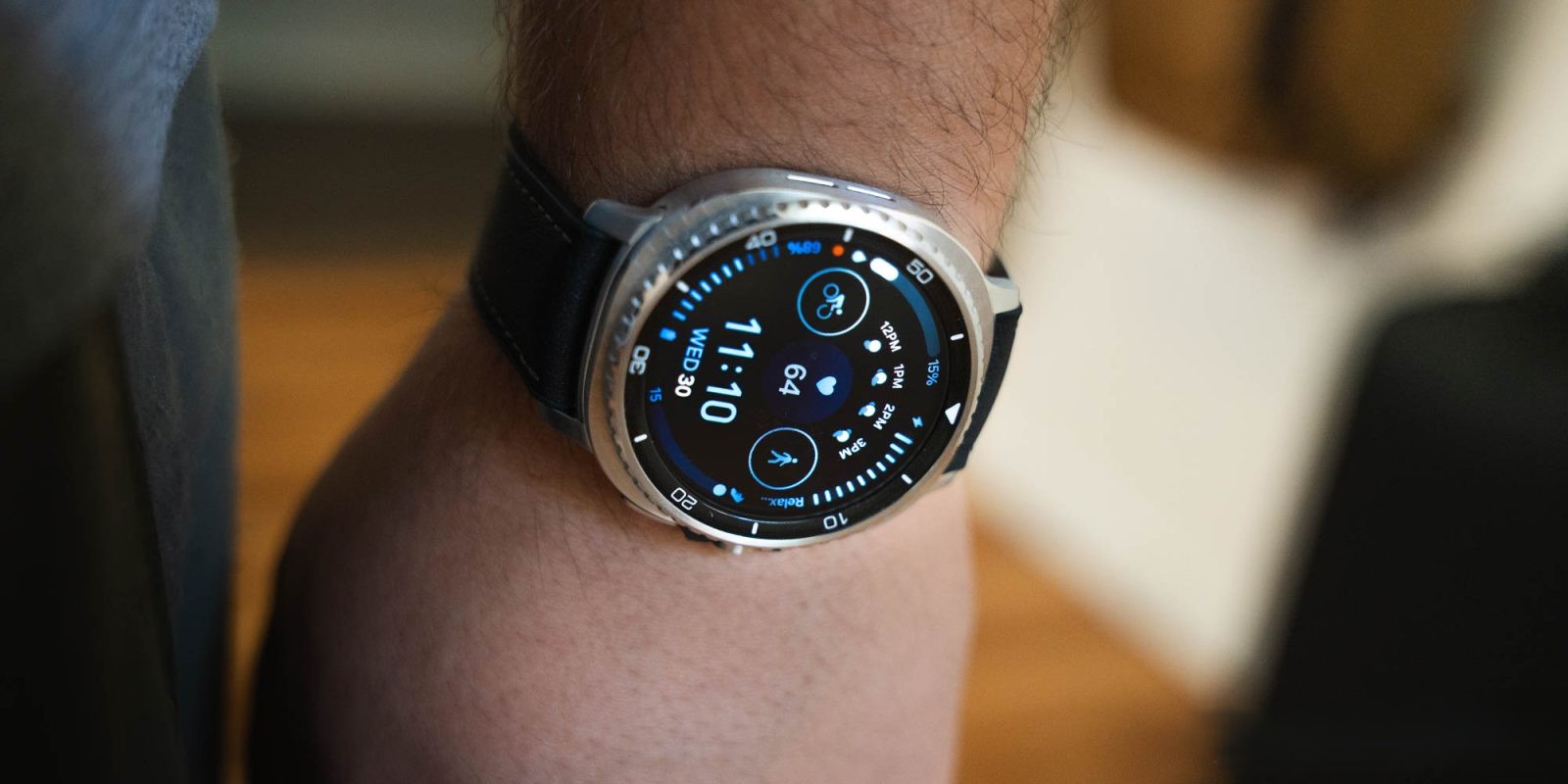 Samsung Galaxy Watch 9 Classic to Feature Rotating Bezel and Raise-to-Talk Functionality
