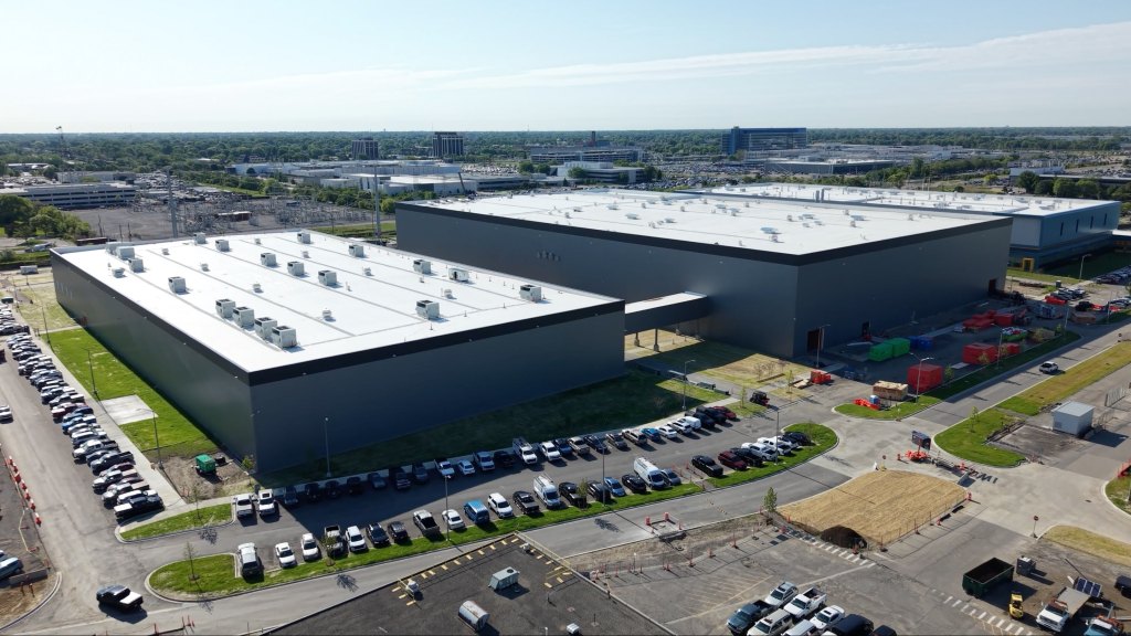 GM Invests $900M in Battery Cell Center for Affordable EVs, Targets LMR Tech for Cost-Effective Solutions