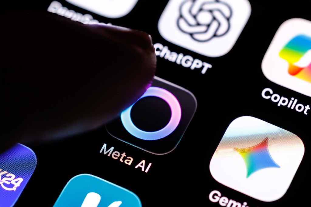 Meta Builds AI Data Centers in Tents for Rapid Expansion and Agility