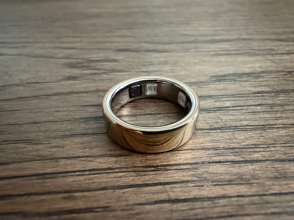 Oura Ring 5 Unveiled: Smaller Design, Enhanced Battery, New Features Elevate Smart Ring Experience